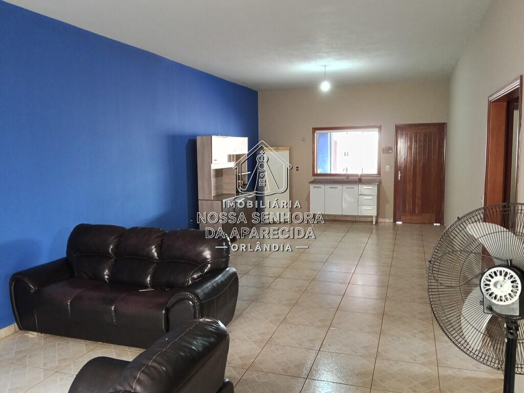 Casa com 2 quartos e 500 m² em Centro, Orlândia
