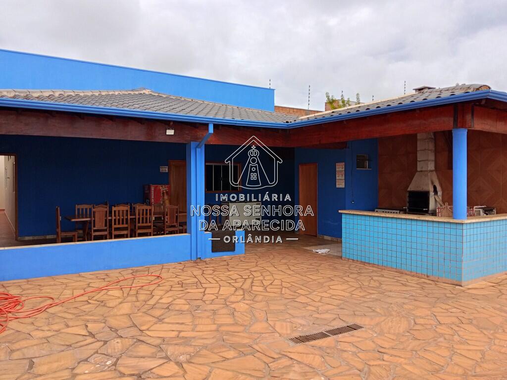 Casa com 2 quartos e 500 m² em Centro, Orlândia
