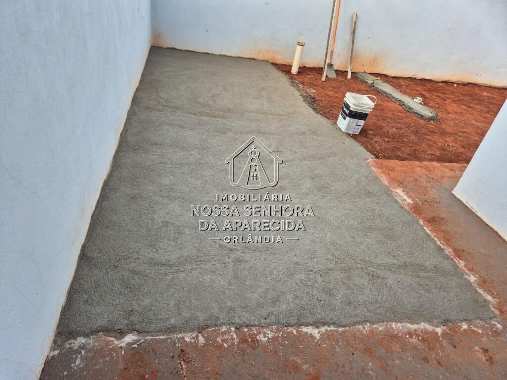 Casa com 2 quartos e 180 m² em Centro, Orlândia