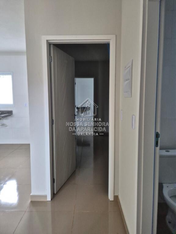 Casa com 2 quartos e 180 m² em Centro, Orlândia