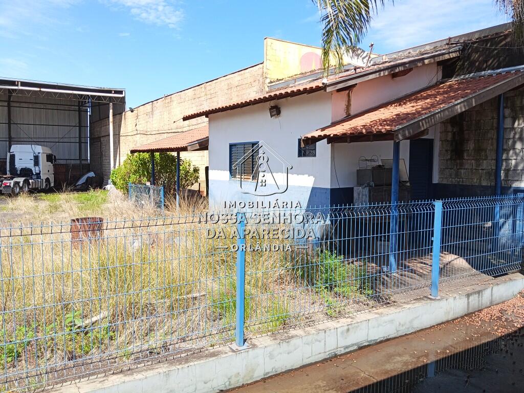 Galpão com 1890 m² em Centro, Orlândia