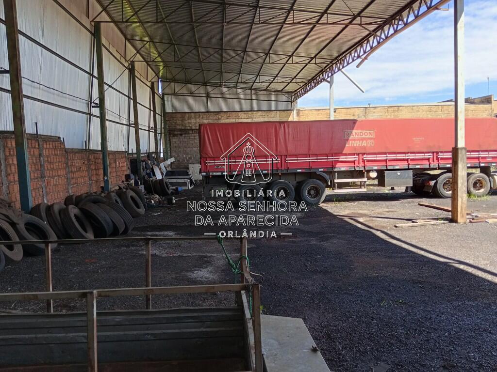 Galpão com 1890 m² em Centro, Orlândia