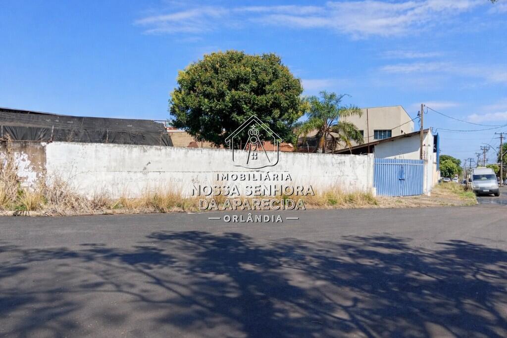Galpão com 1890 m² em Centro, Orlândia