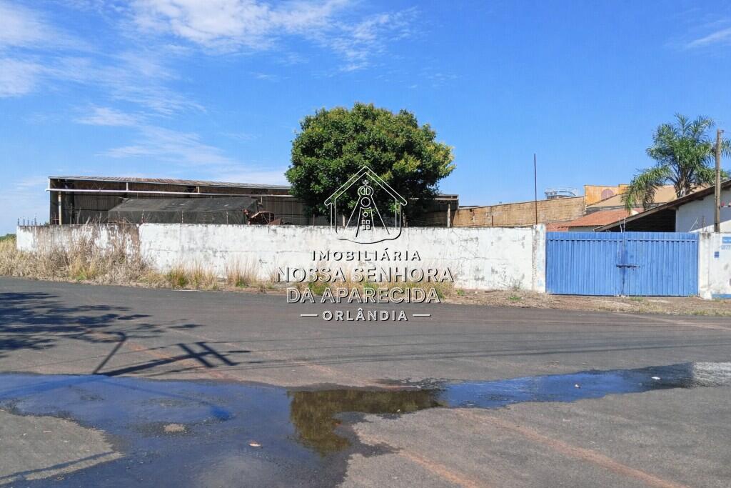 Galpão com 1890 m² em Centro, Orlândia
