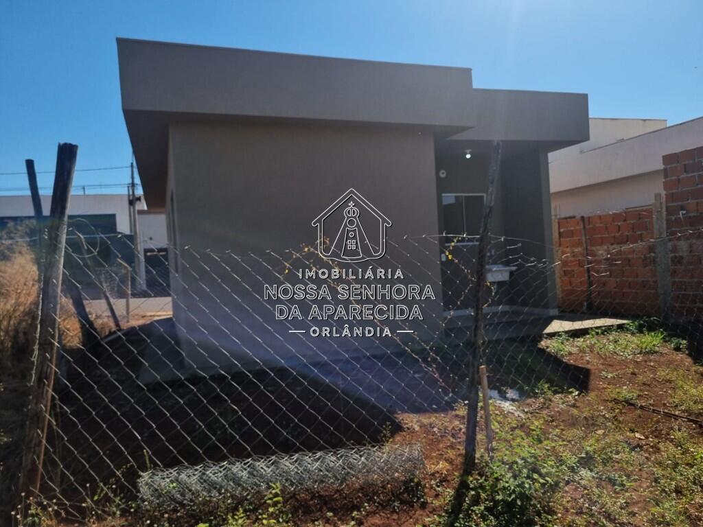 Casa com 2 quartos e 54 m² em Centro, Orlândia