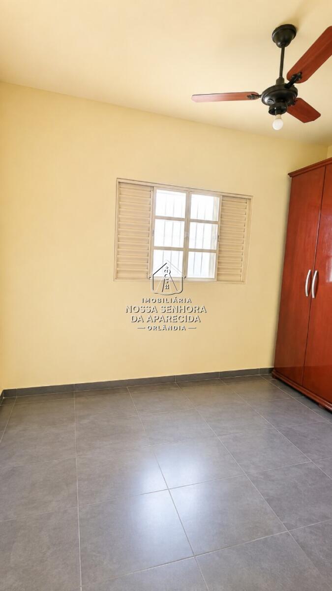 Casa com 2 quartos e 110 m² em Centro, Orlândia