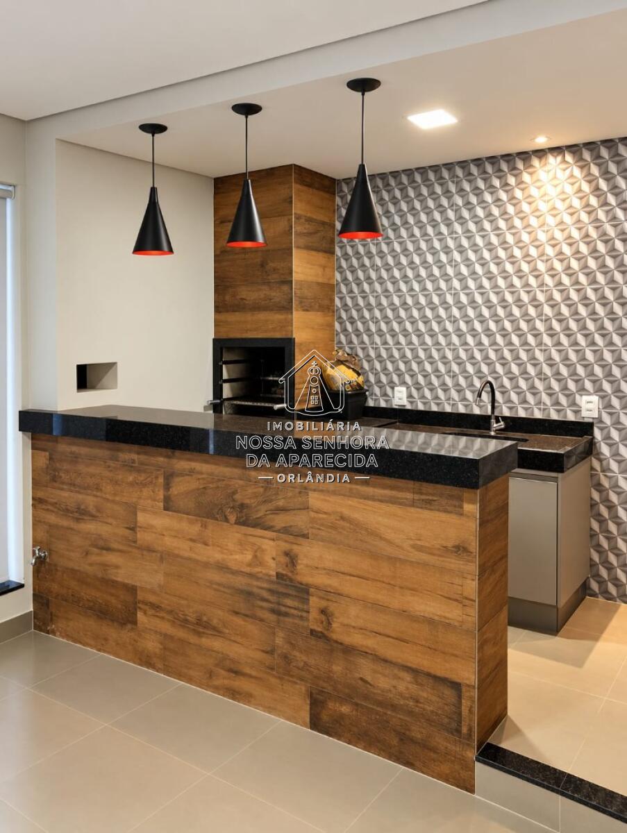 Casa com 2 quartos e 200 m² em Centro, Orlândia