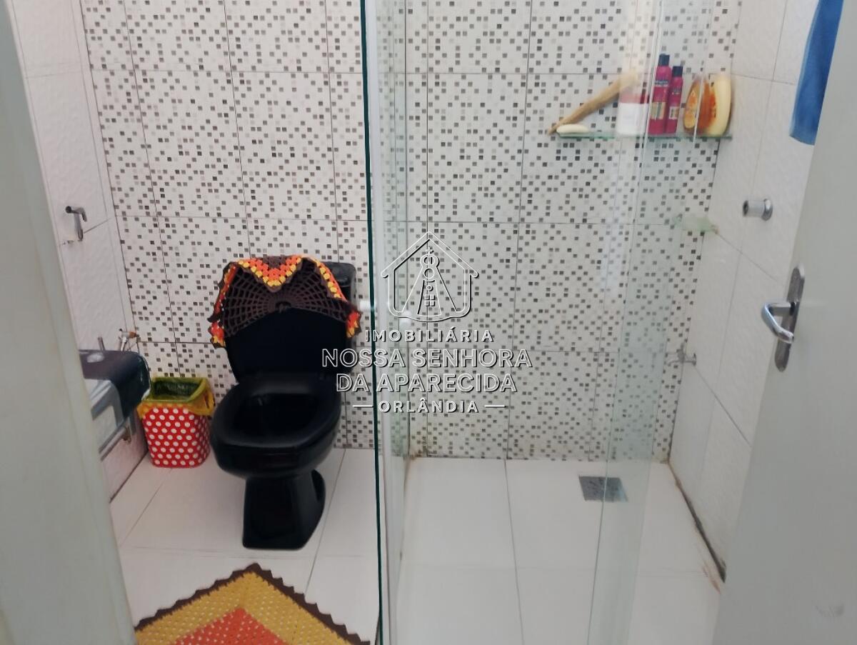 Casa com 2 quartos e 220 m² em Centro, Orlândia