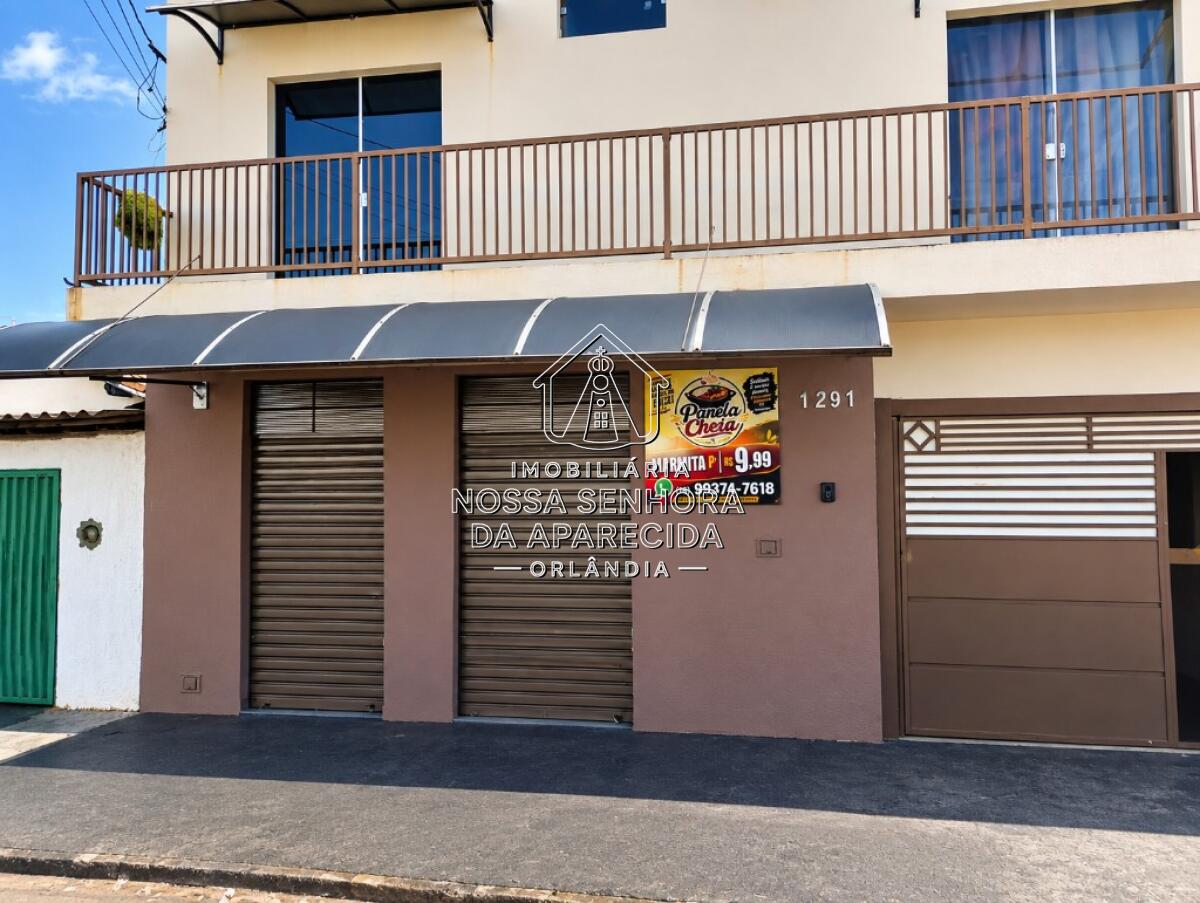 Casa com 2 quartos e 220 m² em Centro, Orlândia