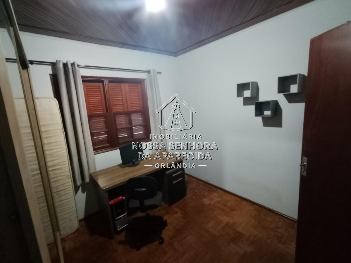 Casa com 3 quartos e 160 m² em Centro, Orlândia