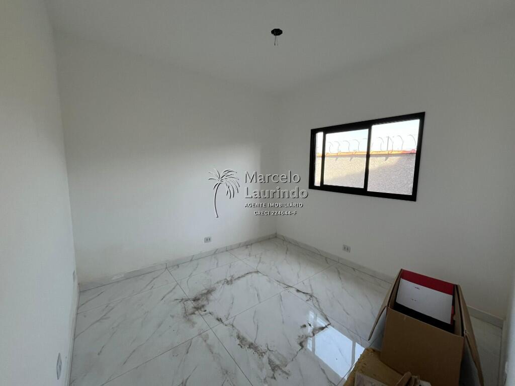 Casa com 2 quartos e 63 m² em Itaóca, Mongaguá