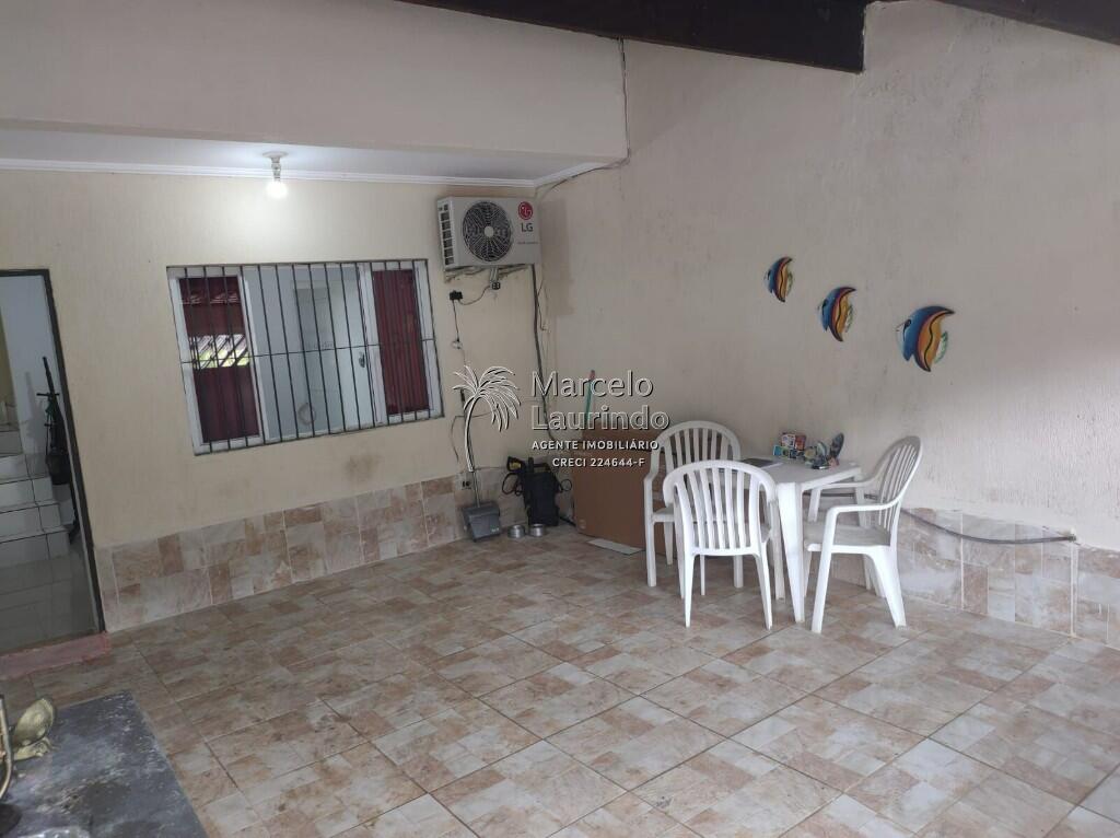 Casa com 2 quartos e 74 m² em Itaóca, Mongaguá