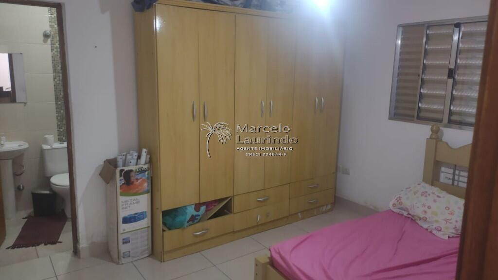 Casa com 2 quartos e 69 m² em Itaóca, Mongaguá