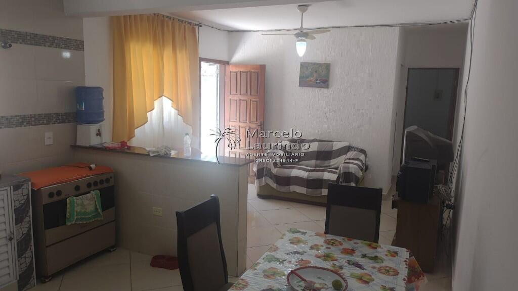 Casa com 2 quartos e 69 m² em Itaóca, Mongaguá