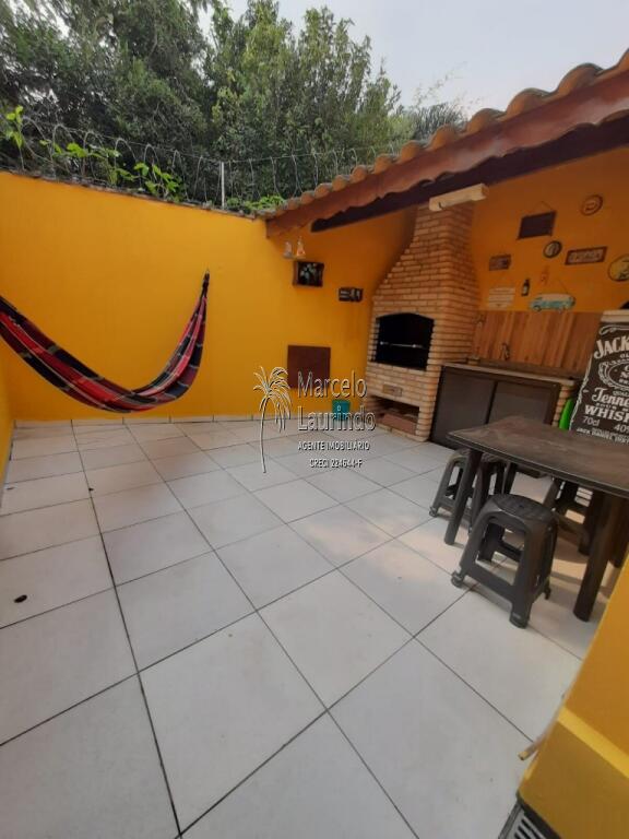 Casa com 2 quartos e 79 m² em Itaóca, Mongaguá