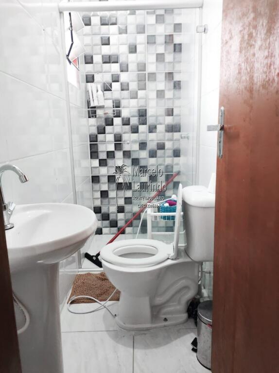 Casa com 2 quartos e 69 m² em Itaóca, Mongaguá