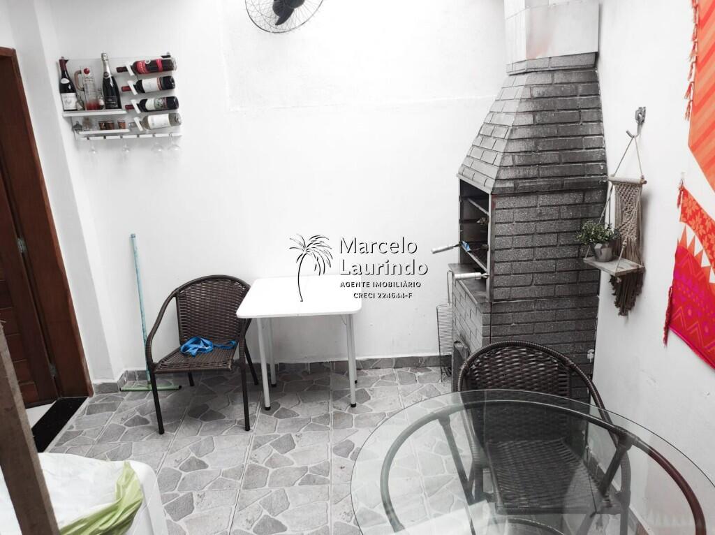 Casa com 2 quartos e 69 m² em Itaóca, Mongaguá
