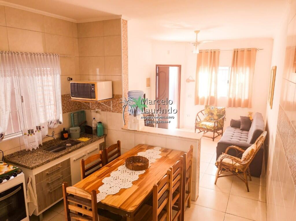 Casa com 2 quartos e 62 m² em Itaóca, Mongaguá