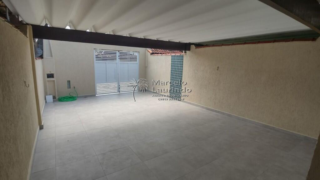 Casa com 2 quartos e 79 m² em Itaóca, Mongaguá