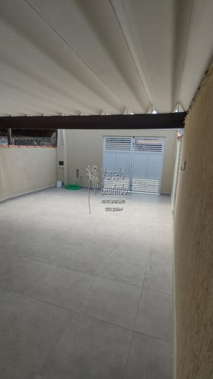 Casa com 2 quartos e 79 m² em Itaóca, Mongaguá