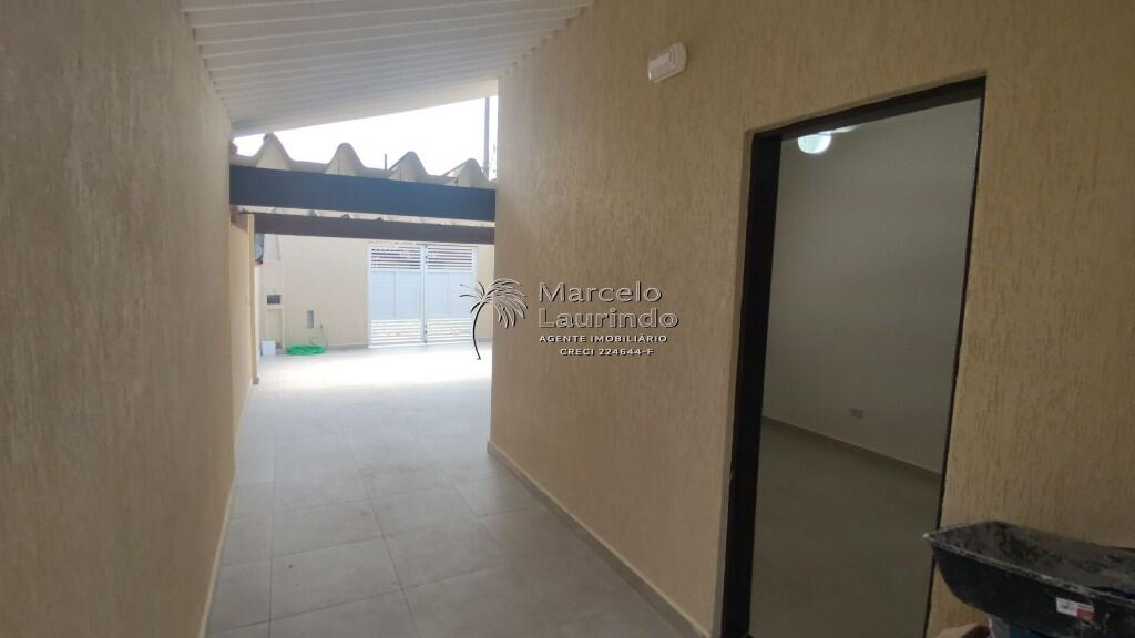 Casa com 2 quartos e 79 m² em Itaóca, Mongaguá