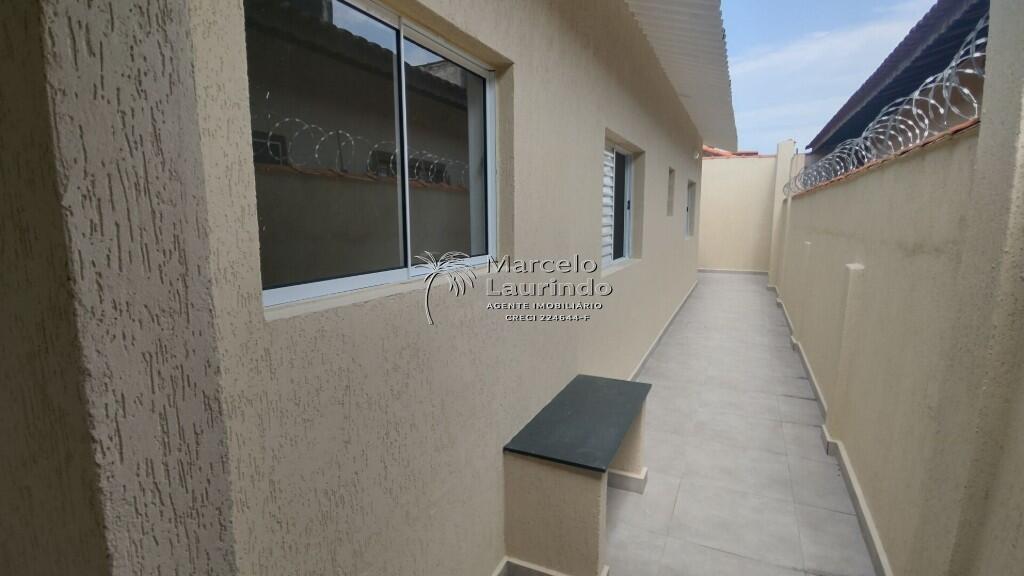 Casa com 2 quartos e 79 m² em Itaóca, Mongaguá