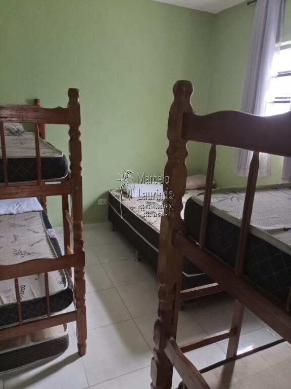 Casa com 6 quartos e 157 m² em Itaóca, Mongaguá