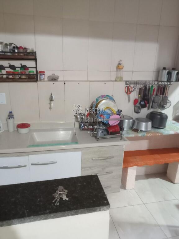Casa com 6 quartos e 157 m² em Itaóca, Mongaguá