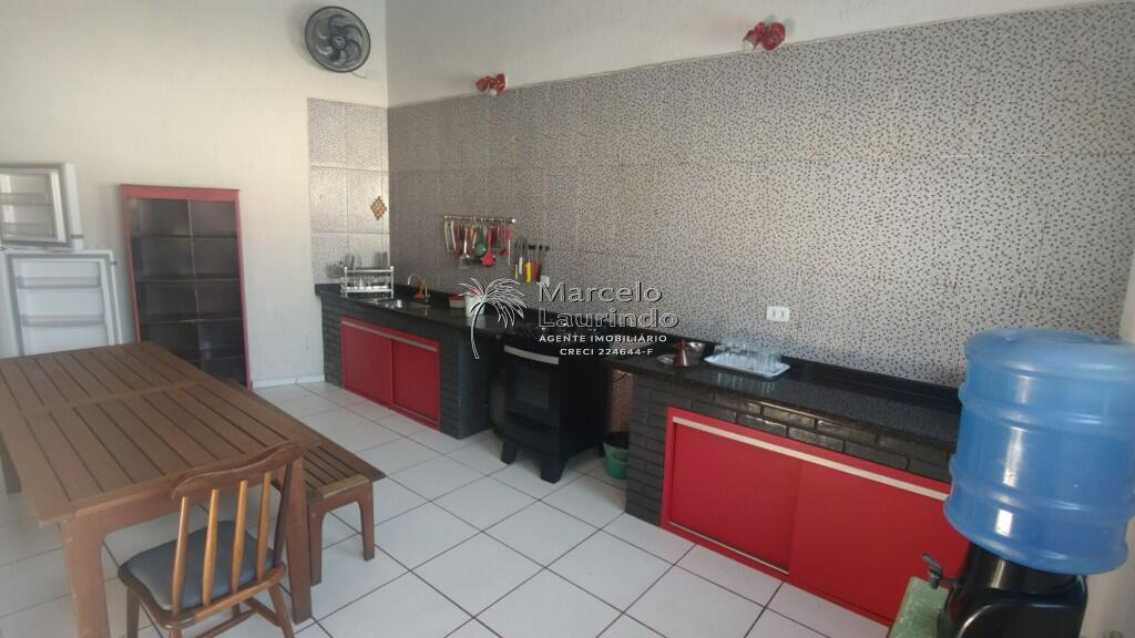 Casa com 6 quartos e 157 m² em Itaóca, Mongaguá