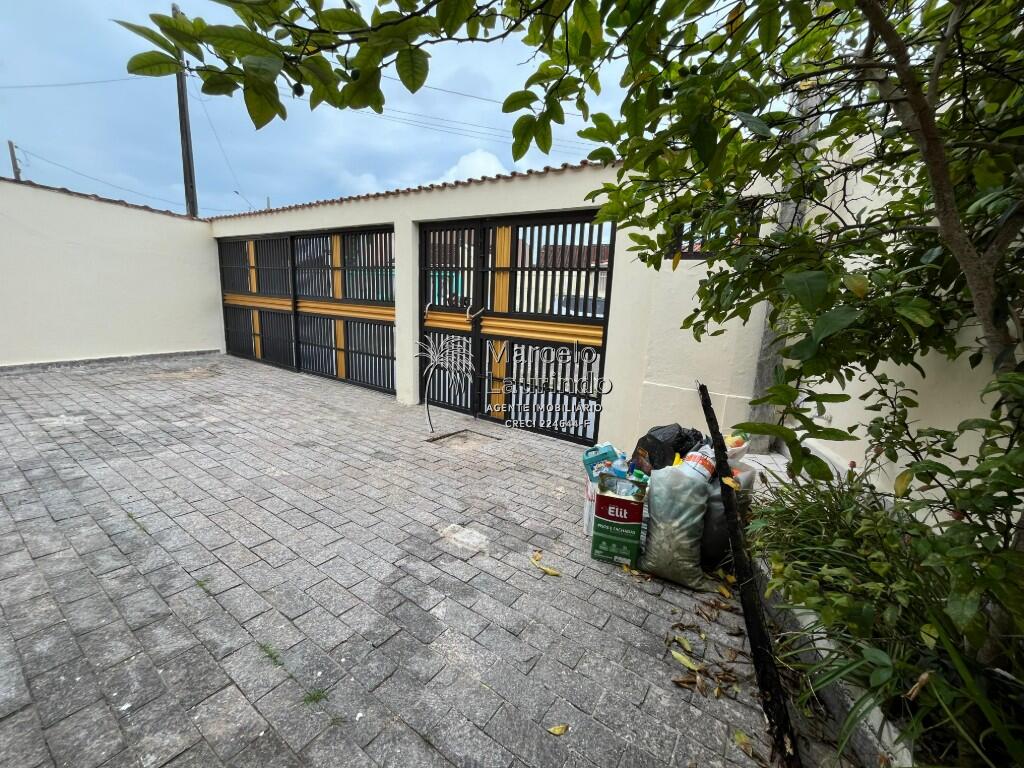 Casa com 2 quartos e 89 m² em Itaóca, Mongaguá