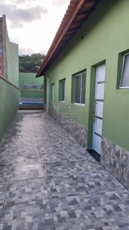 Casa com 2 quartos e 64 m² em Itaóca, Mongaguá