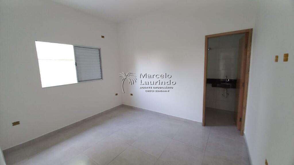 Casa com 2 quartos e 64 m² em Itaóca, Mongaguá