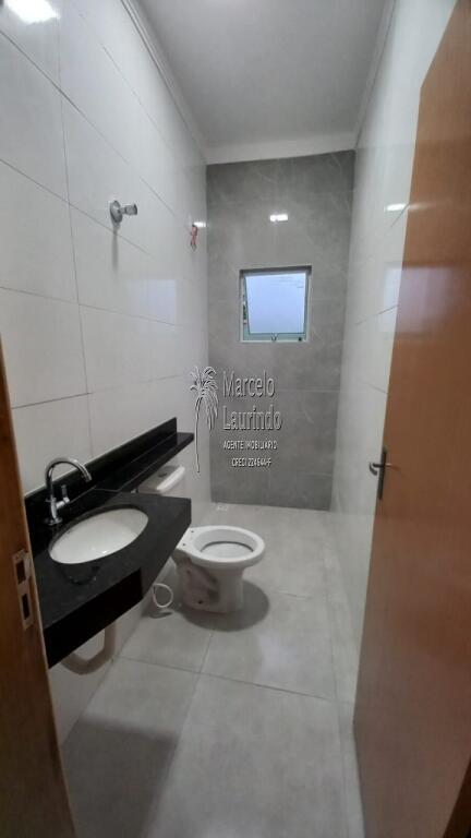 Casa com 2 quartos e 64 m² em Itaóca, Mongaguá