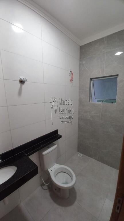 Casa com 2 quartos e 64 m² em Itaóca, Mongaguá