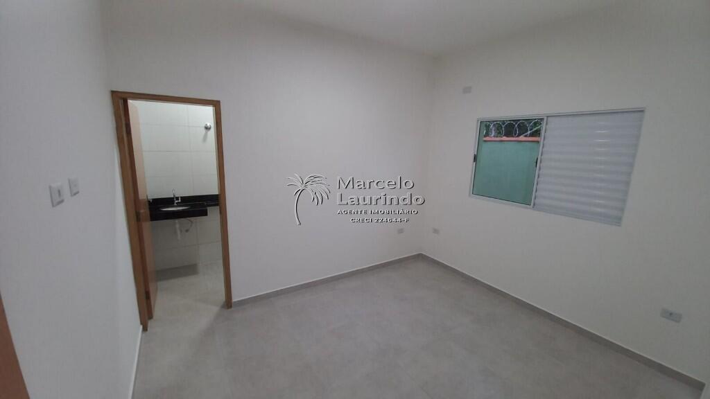 Casa com 2 quartos e 64 m² em Itaóca, Mongaguá