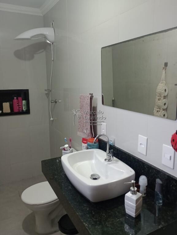 Casa com 3 quartos e 97 m² em Itaóca, Mongaguá
