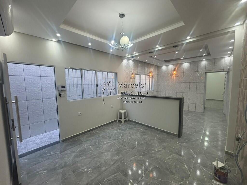Casa com 3 quartos e 141 m² em Itaóca, Mongaguá