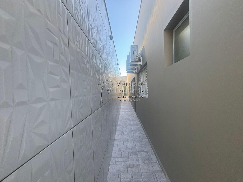 Casa com 3 quartos e 141 m² em Itaóca, Mongaguá