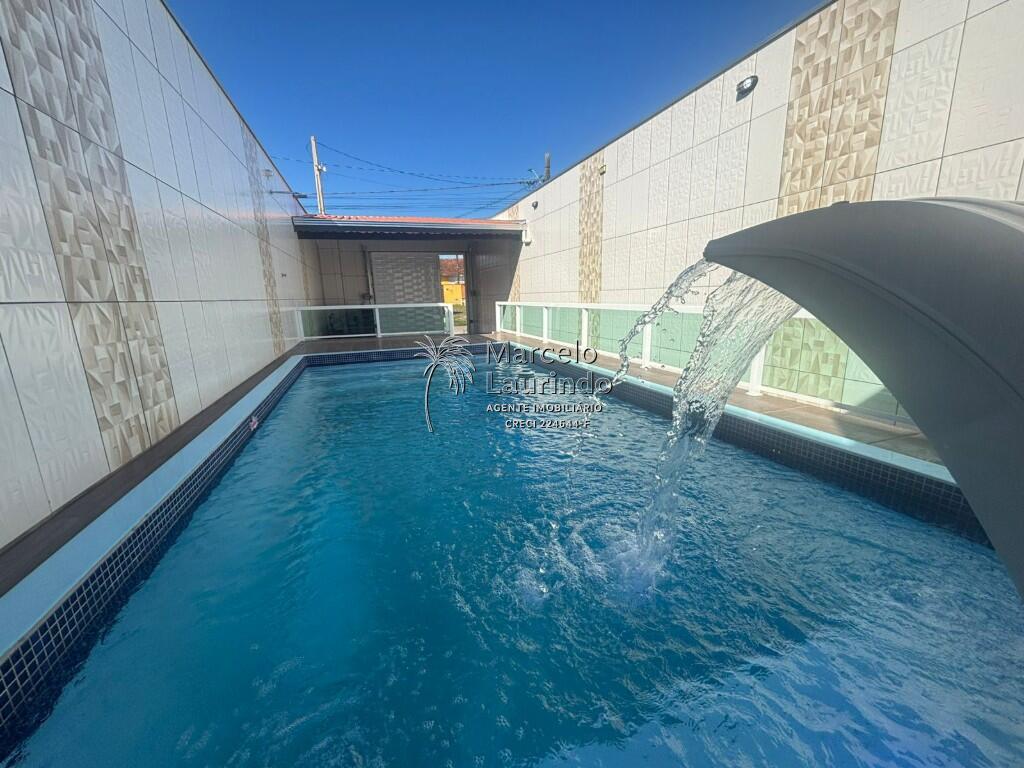 Casa com 3 quartos e 141 m² em Itaóca, Mongaguá