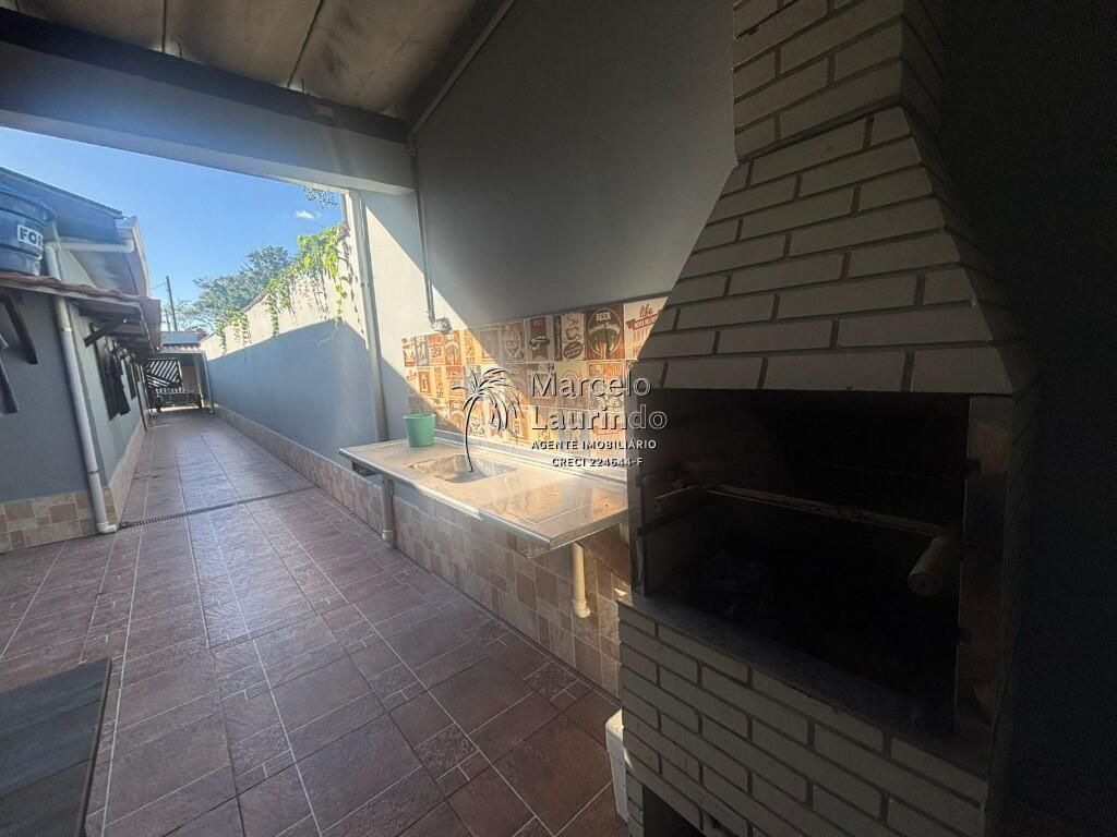 Casa com 2 quartos e 89 m² em Itaóca, Mongaguá