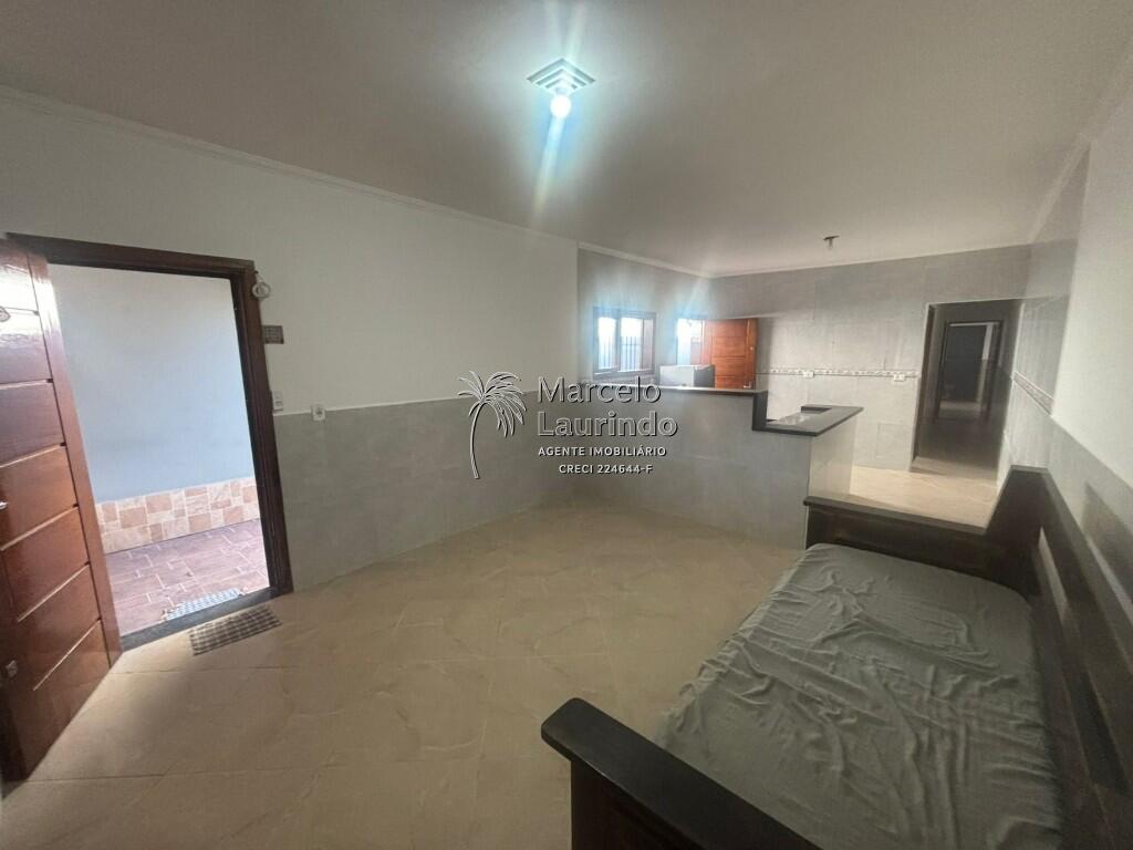 Casa com 2 quartos e 89 m² em Itaóca, Mongaguá