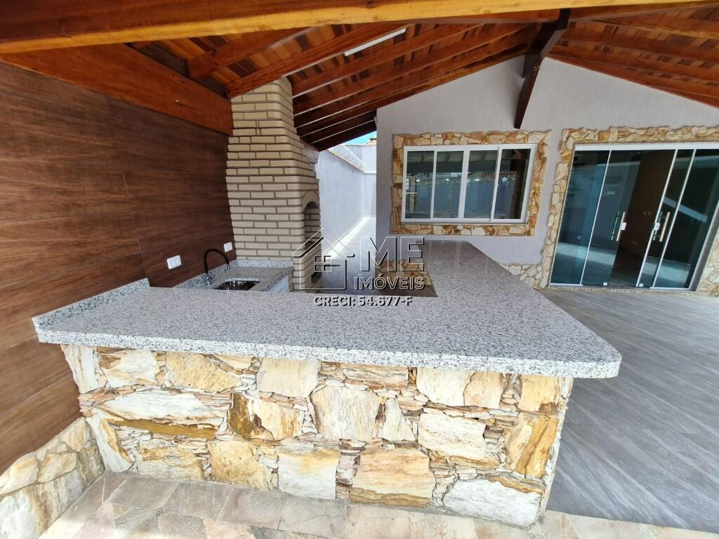 Casa com 4 quartos e 220 m² em Real, Praia Grande