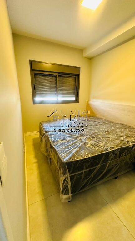 Apartamento com 1 quarto e 28 m² em Real, Praia Grande