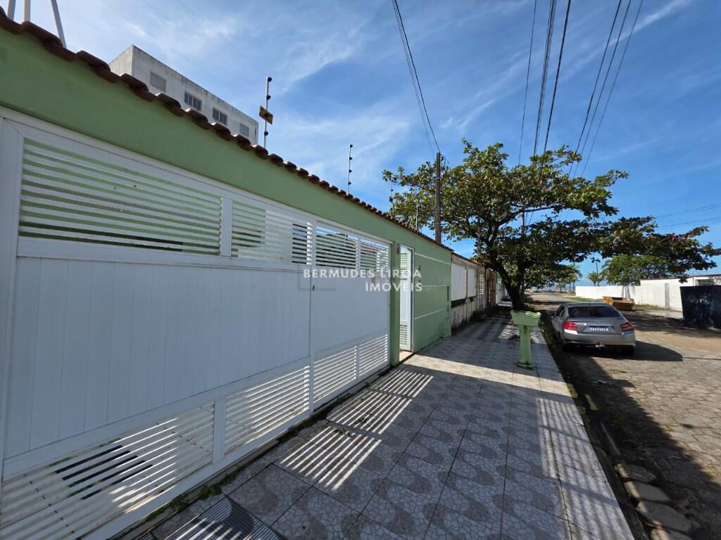 Casa com 3 quartos e 150 m² em Centro, Mongaguá