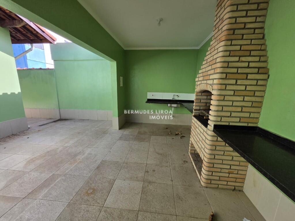 Casa com 3 quartos e 150 m² em Centro, Mongaguá