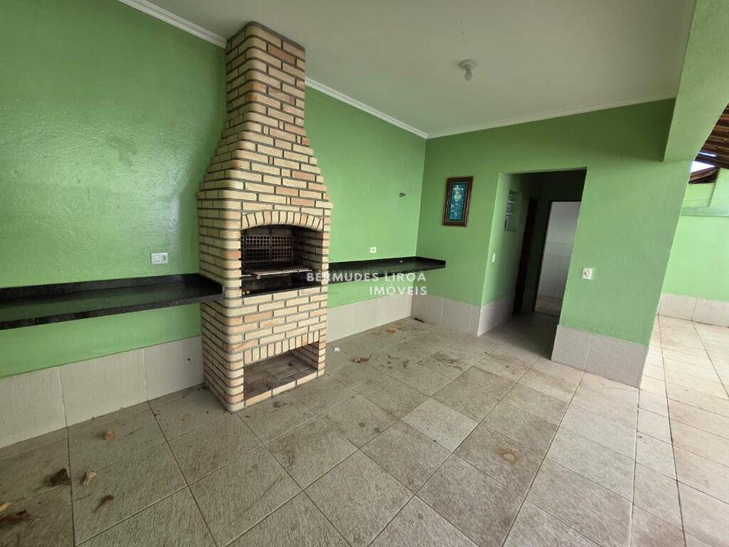 Casa com 3 quartos e 150 m² em Centro, Mongaguá