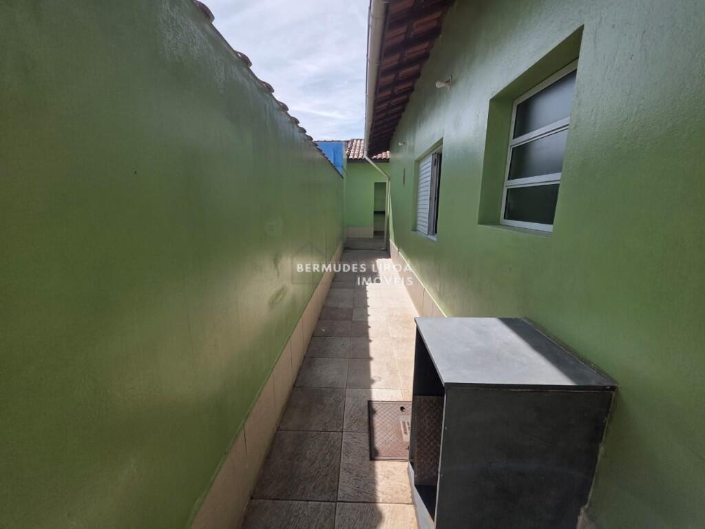 Casa com 3 quartos e 150 m² em Centro, Mongaguá