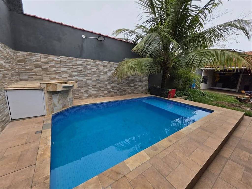 Casa com 2 quartos e 150 m² em Centro, Mongaguá