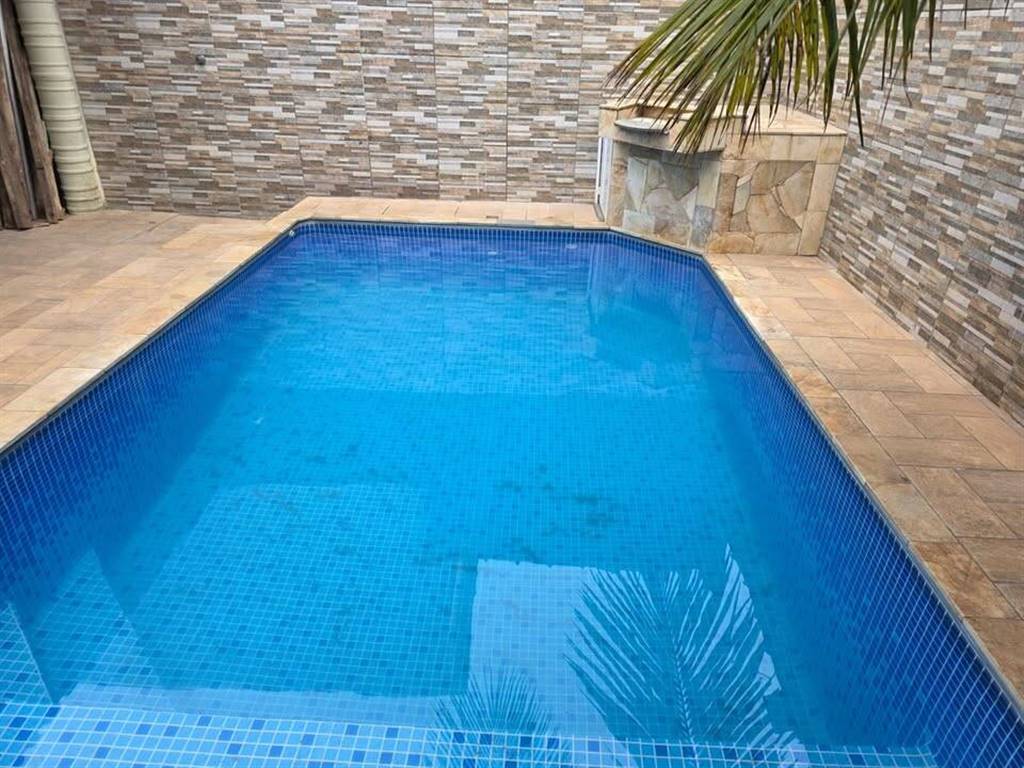 Casa com 2 quartos e 150 m² em Centro, Mongaguá