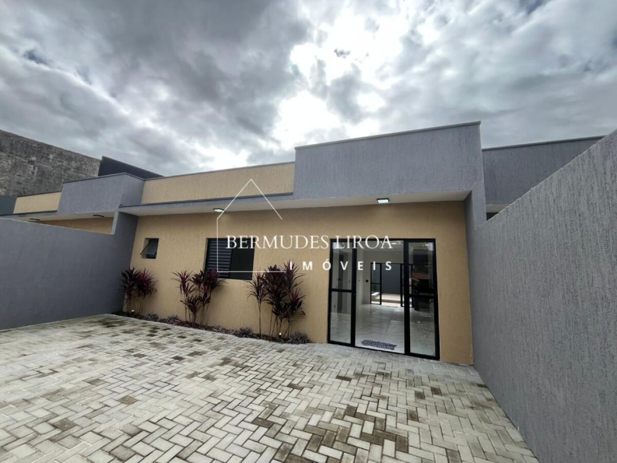 Casa com 2 quartos e 62 m² em Centro, Mongaguá